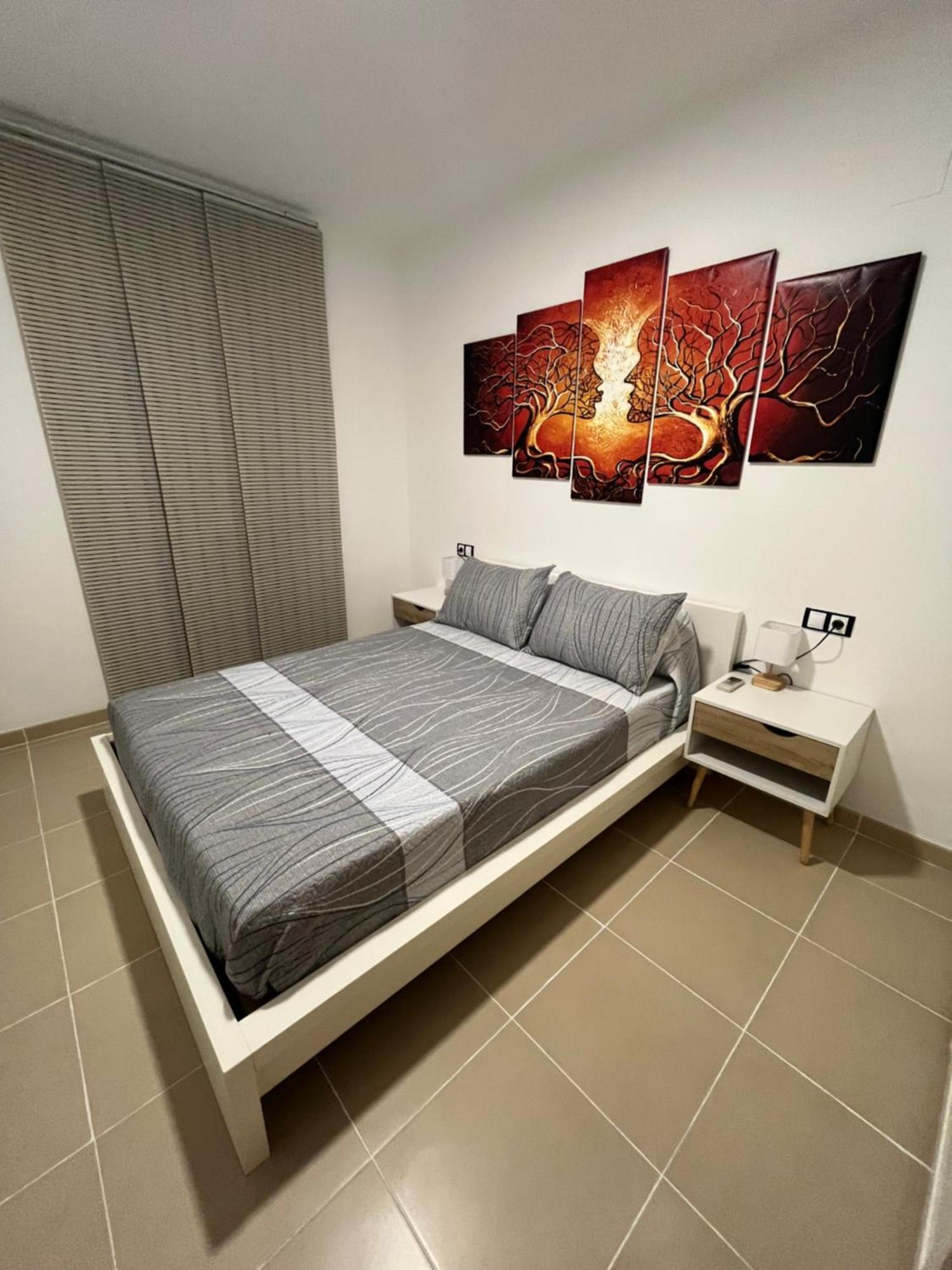 Real Dreams Apartment Sant Jaume d'Enveja Bagian luar foto
